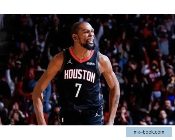 乌度卡盛赞杜兰特历史地位直追乔丹未来有望超越更多传奇巨星